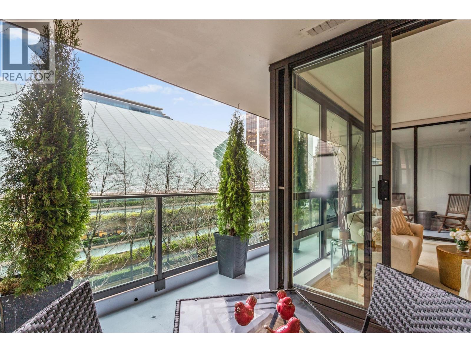 303 933 Hornby Street, Vancouver, British Columbia  V6Z 3G4 - Photo 18 - R3089821