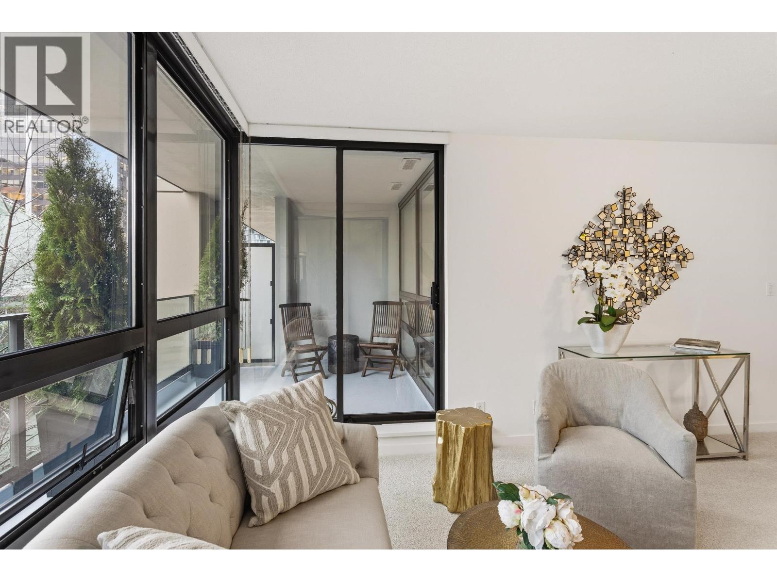 303 933 Hornby Street, Vancouver, British Columbia  V6Z 3G4 - Photo 4 - R3089821