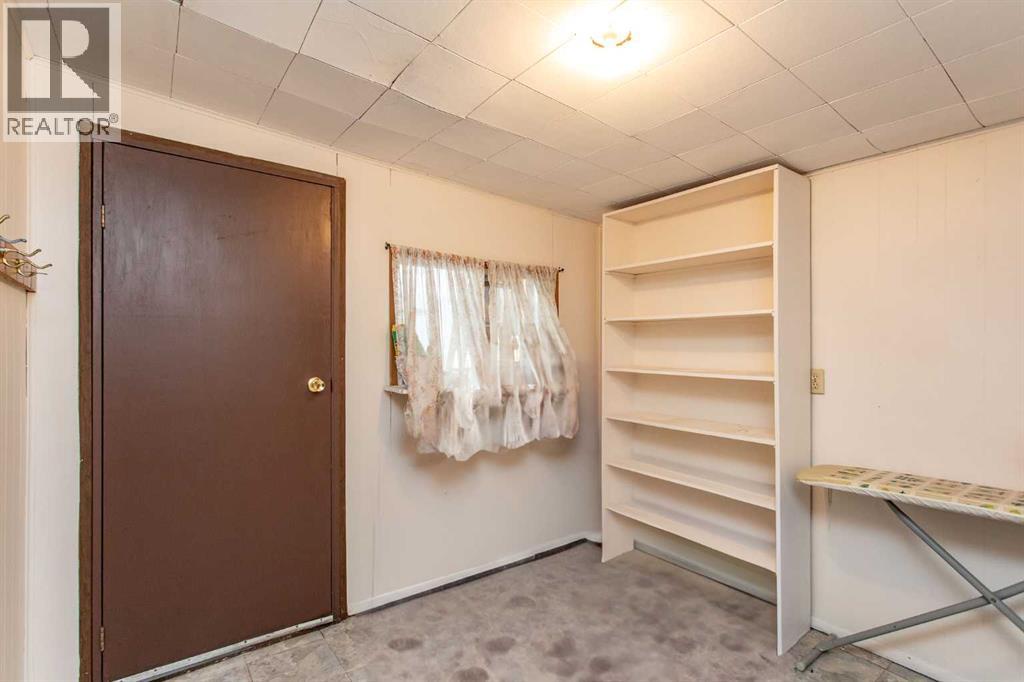 6410 51 Street, Ponoka, Alberta  T4J 1E2 - Photo 21 - A2283884