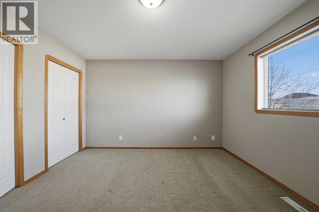 96 Addington Drive, Red Deer, Alberta  T4R 2V4 - Photo 13 - A2285322