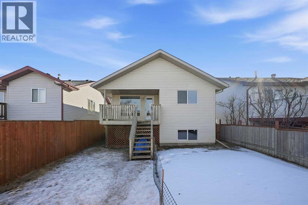 96 Addington Drive, Red Deer, Alberta  T4R 2V4 - Photo 29 - A2285322