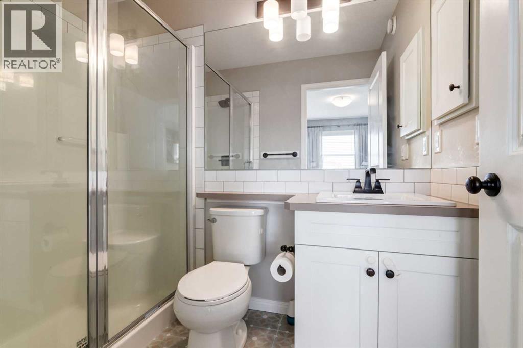 730 Belmont Drive Sw, Calgary, Alberta  T2X 4H3 - Photo 22 - A2286204