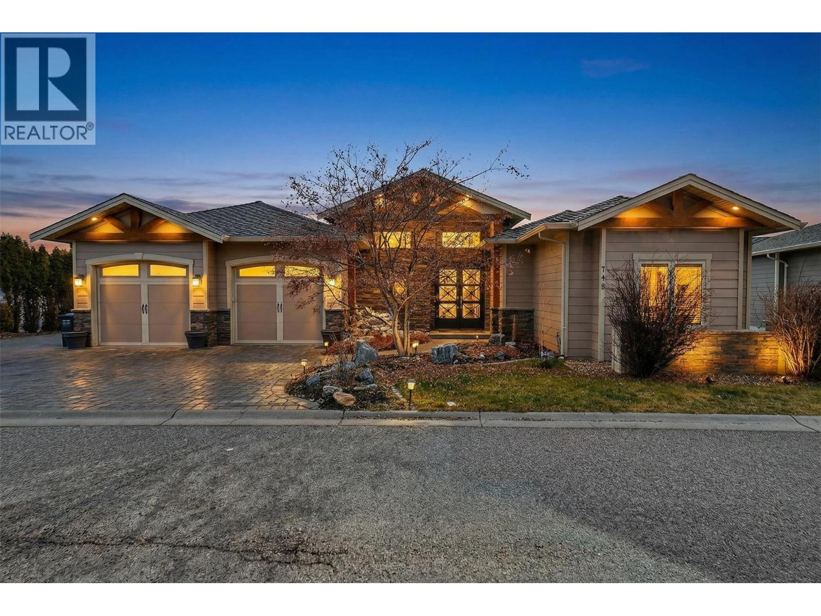 748 Traditions Crescent, Kelowna, British Columbia