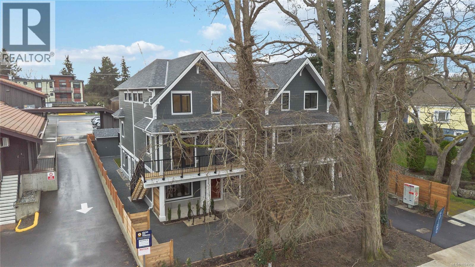 5 1789 Emerson St, Victoria, British Columbia  V8R 2C2 - Photo 70 - 1024952