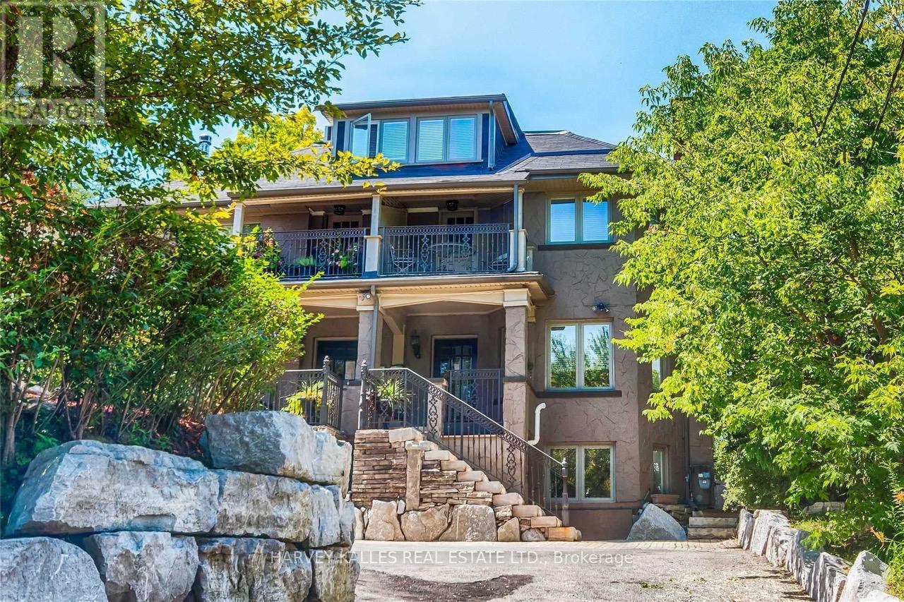 MAIN - 306 SPADINA ROAD, Toronto, Ontario