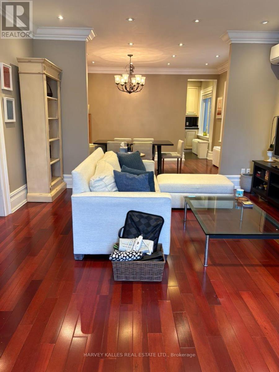 Main - 306 Spadina Road, Toronto, Ontario  M5R 2V6 - Photo 3 - C12788026