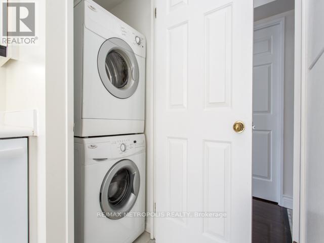 1406 - 7 Carlton Street, Toronto, Ontario  M5B 2M3 - Photo 16 - C12788050