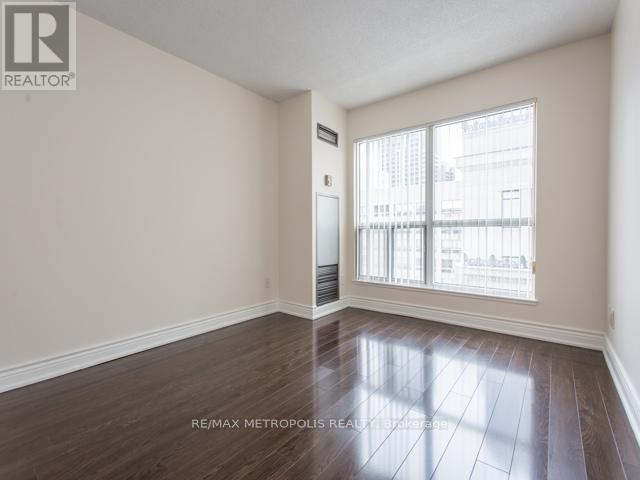 1406 - 7 Carlton Street, Toronto, Ontario  M5B 2M3 - Photo 18 - C12788050