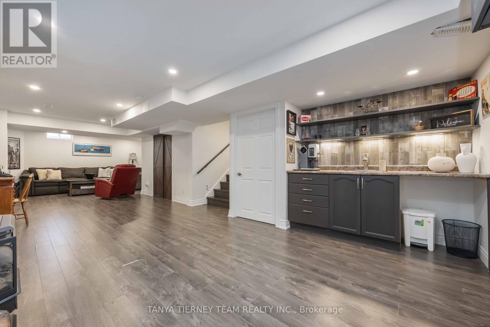 32 Four Winds Drive, Whitby, Ontario  L1N 9R8 - Photo 44 - E12788000