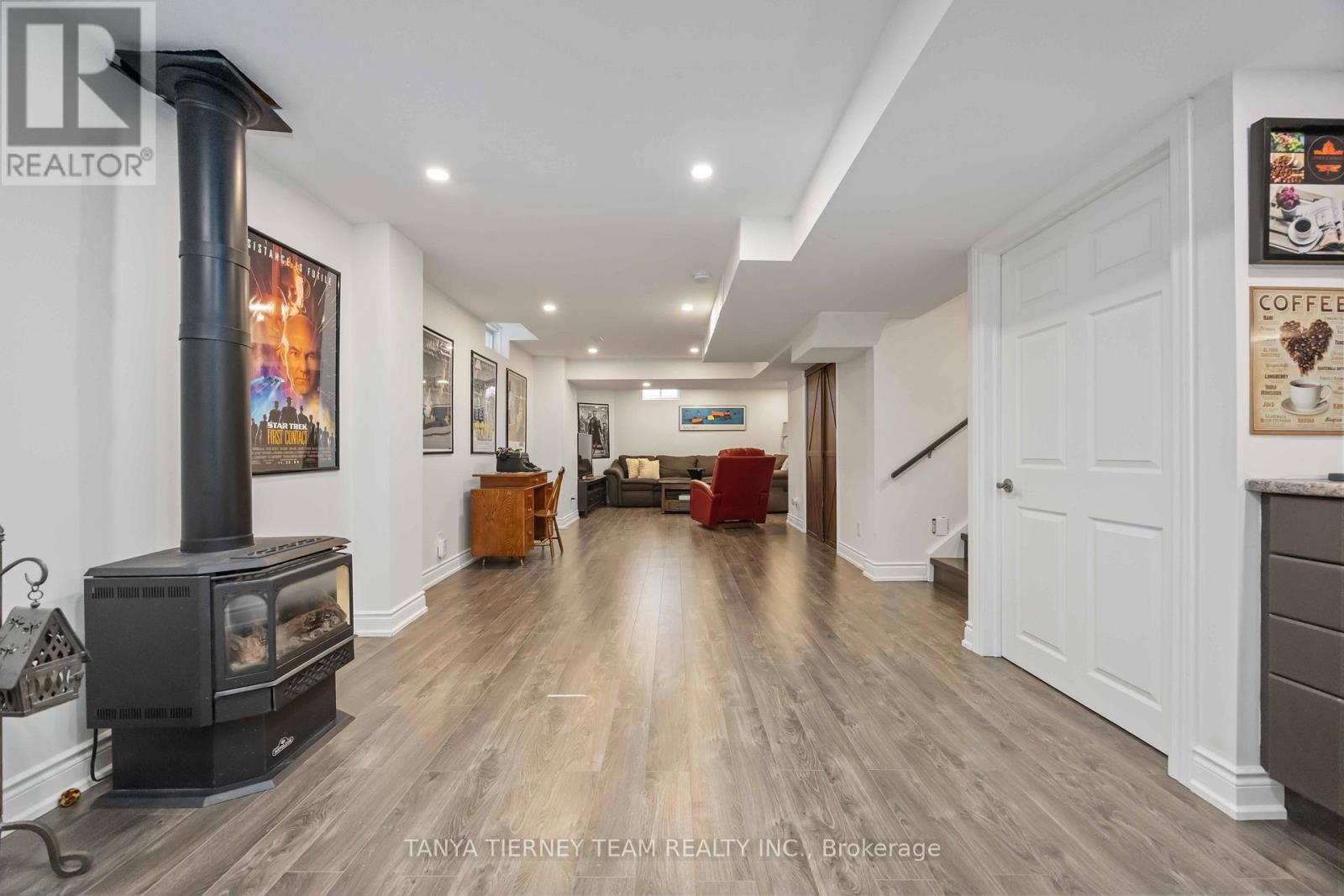 32 Four Winds Drive, Whitby, Ontario  L1N 9R8 - Photo 46 - E12788000