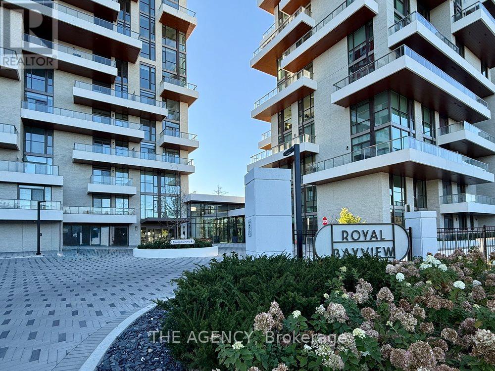 620 - 399 Royal Orchard Boulevard, Markham, Ontario  L3T 0H4 - Photo 3 - N12781266