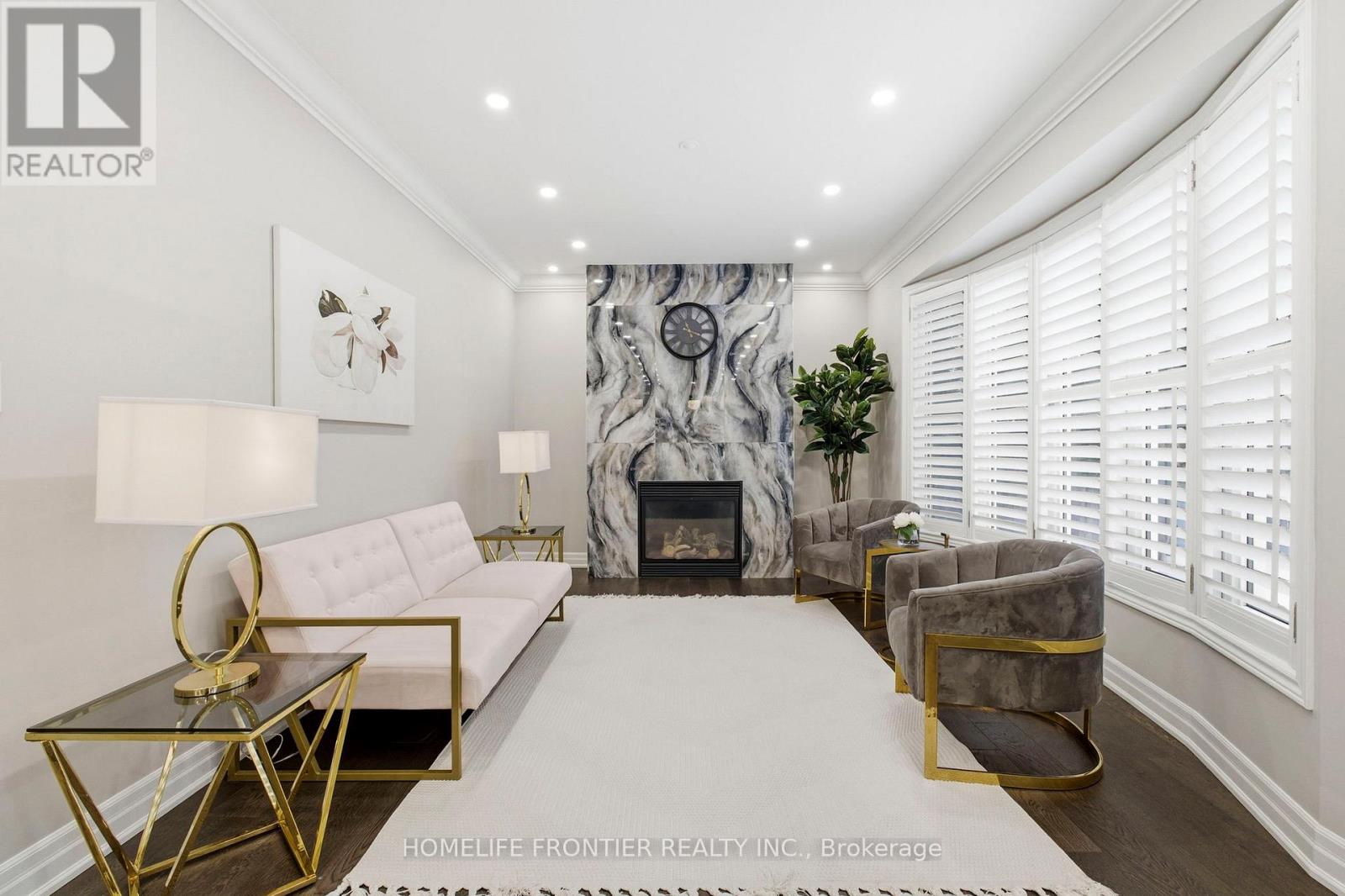 107 Mynden Way, Newmarket, Ontario  L3X 3B7 - Photo 10 - N12788056