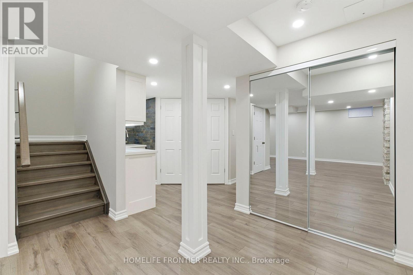 107 Mynden Way, Newmarket, Ontario  L3X 3B7 - Photo 32 - N12788056