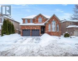 107 MYNDEN WAY, Newmarket, Ontario