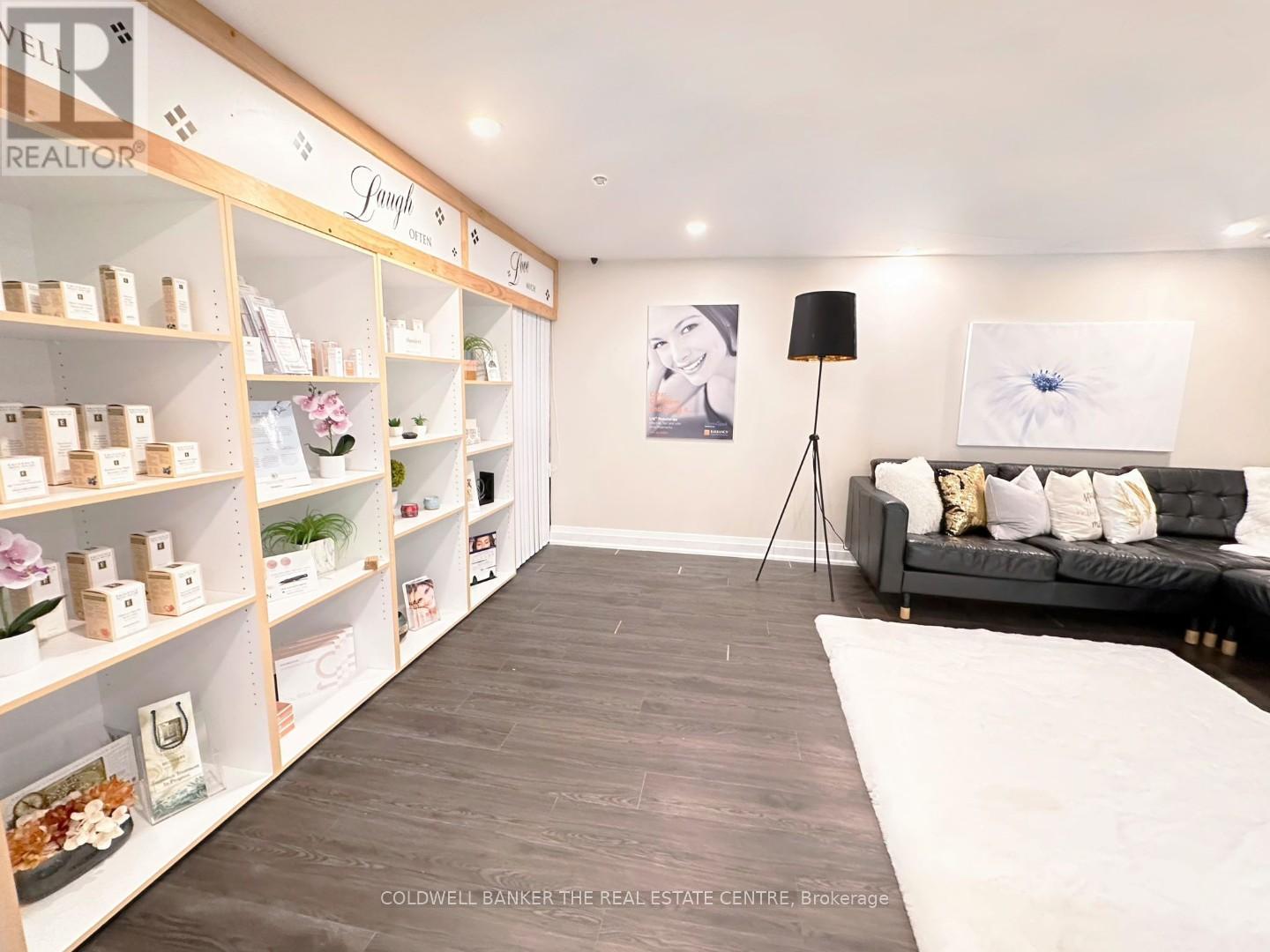 3 - 17817 Leslie Street, Newmarket, Ontario  L3Y 8C6 - Photo 3 - N12788066