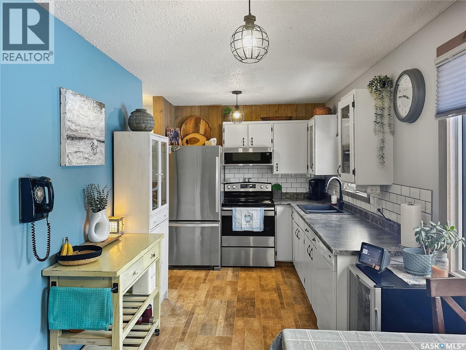 321 27th Street, Battleford, Saskatchewan  S0M 0E0 - Photo 3 - SK028563