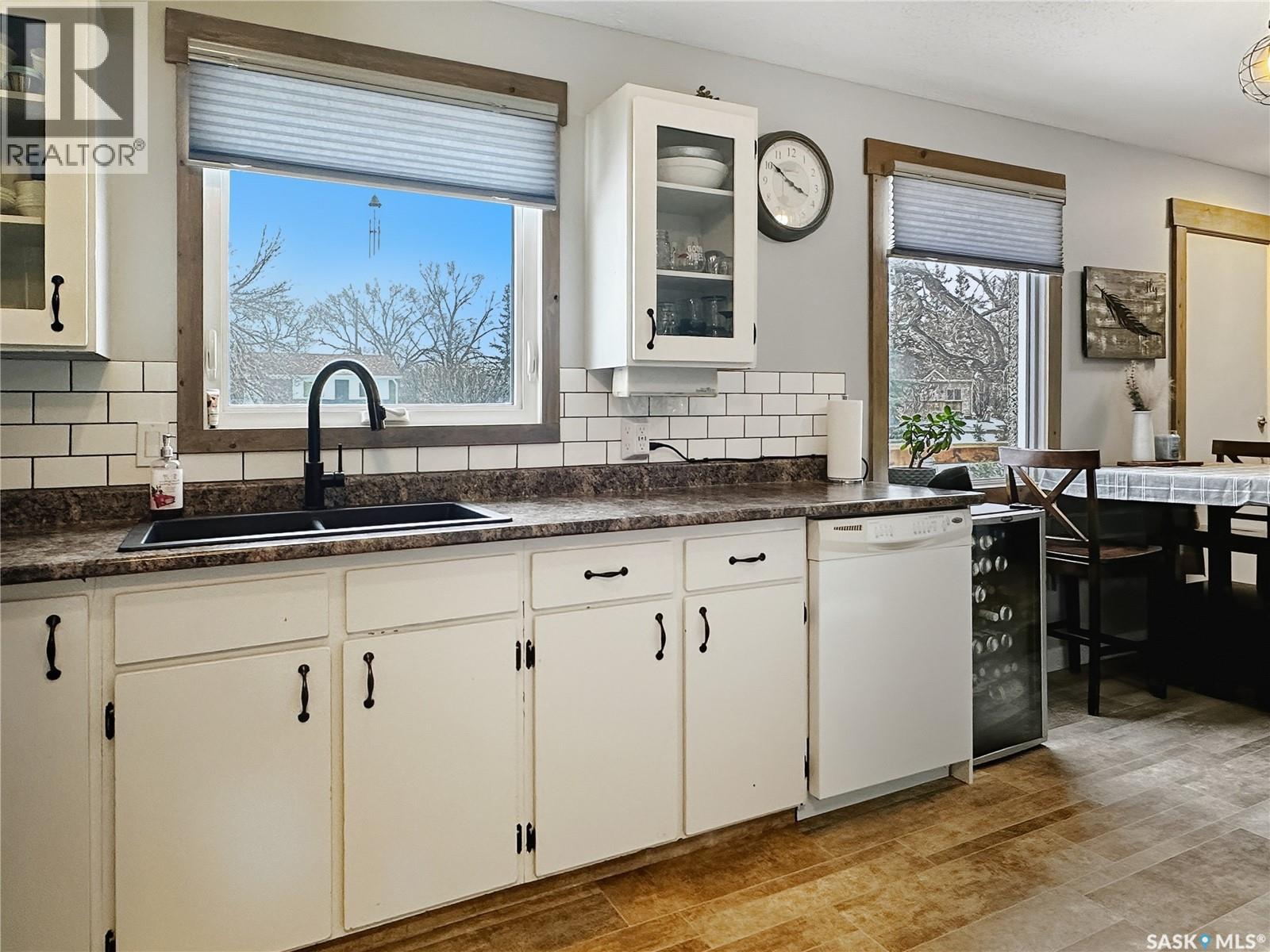 321 27th Street, Battleford, Saskatchewan  S0M 0E0 - Photo 6 - SK028563