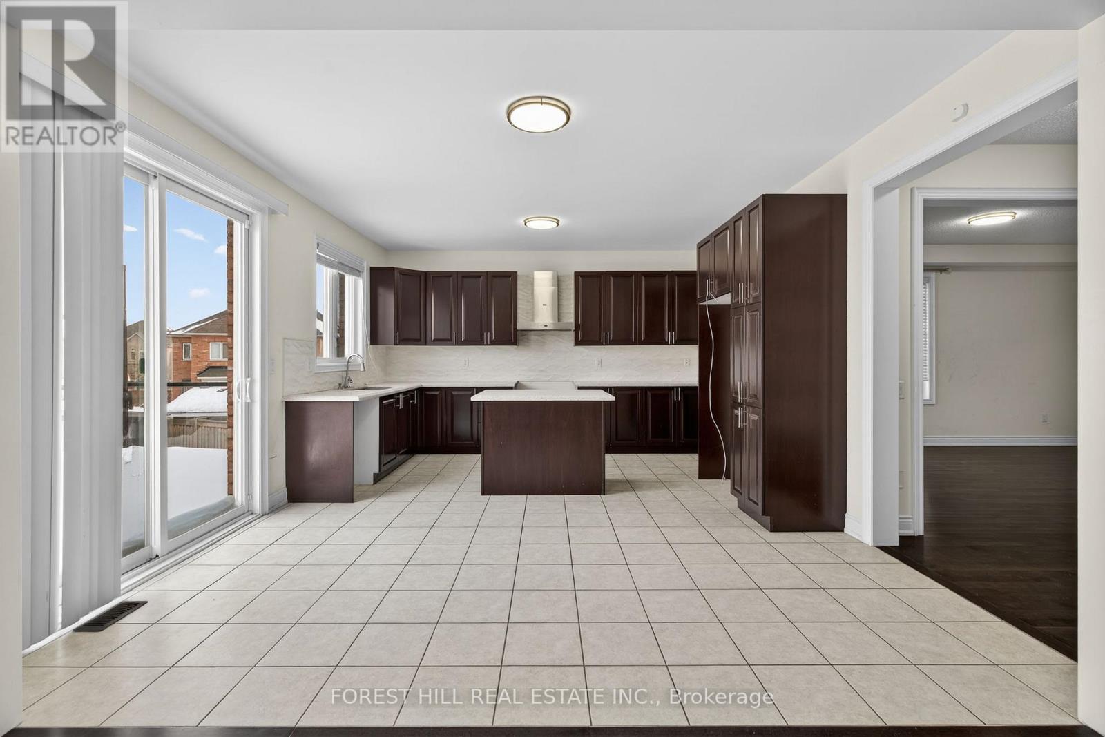 11 Cirillo Street E, Brampton, Ontario  L6X 3C4 - Photo 11 - W12787980