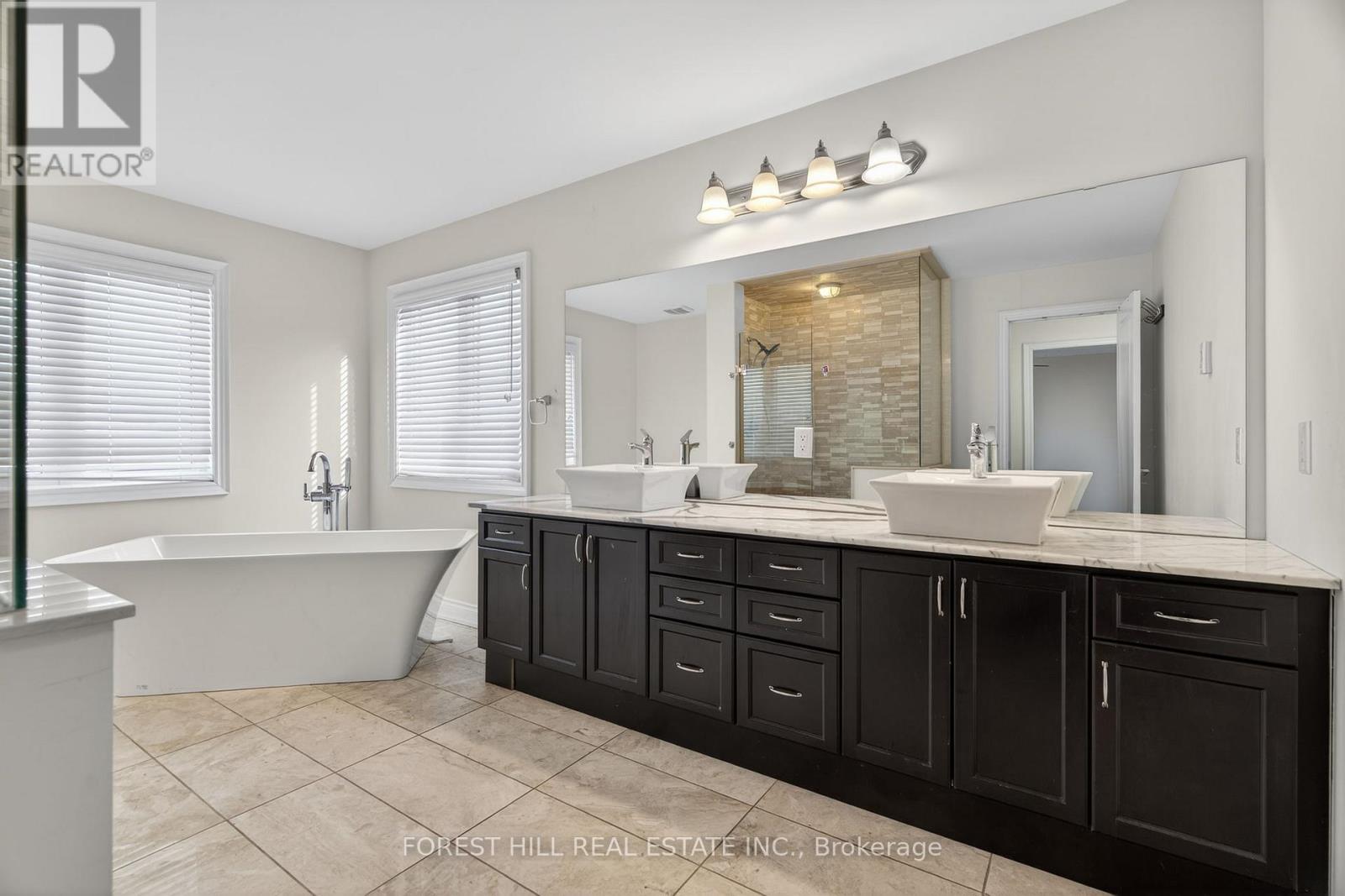 11 Cirillo Street E, Brampton, Ontario  L6X 3C4 - Photo 24 - W12787980