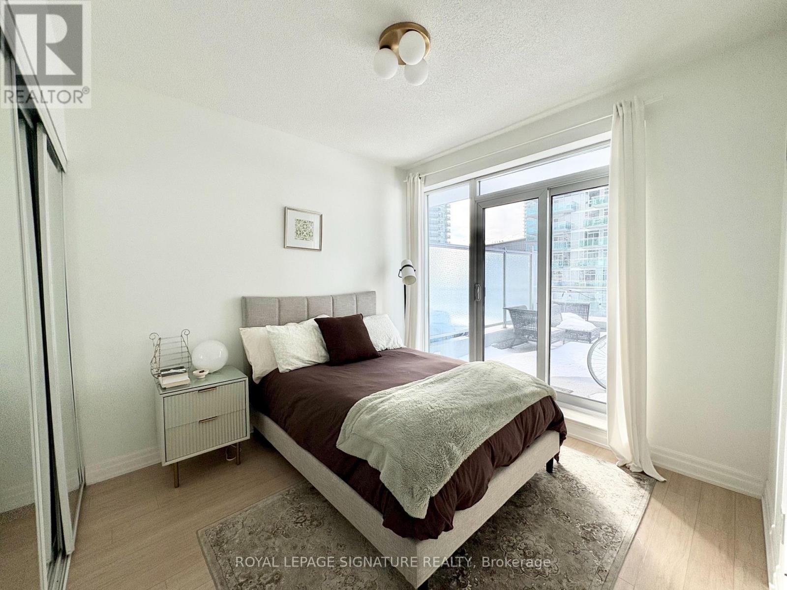 1601 - 2121 Lake Shore Boulevard W, Toronto, Ontario  M8V 4E9 - Photo 11 - W12788006