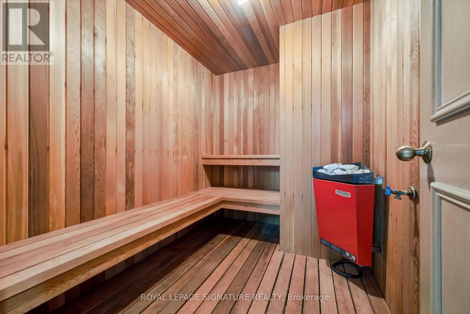 28 Manswood Crescent, Brampton, Ontario  L6T 0A4 - Photo 30 - W12788022