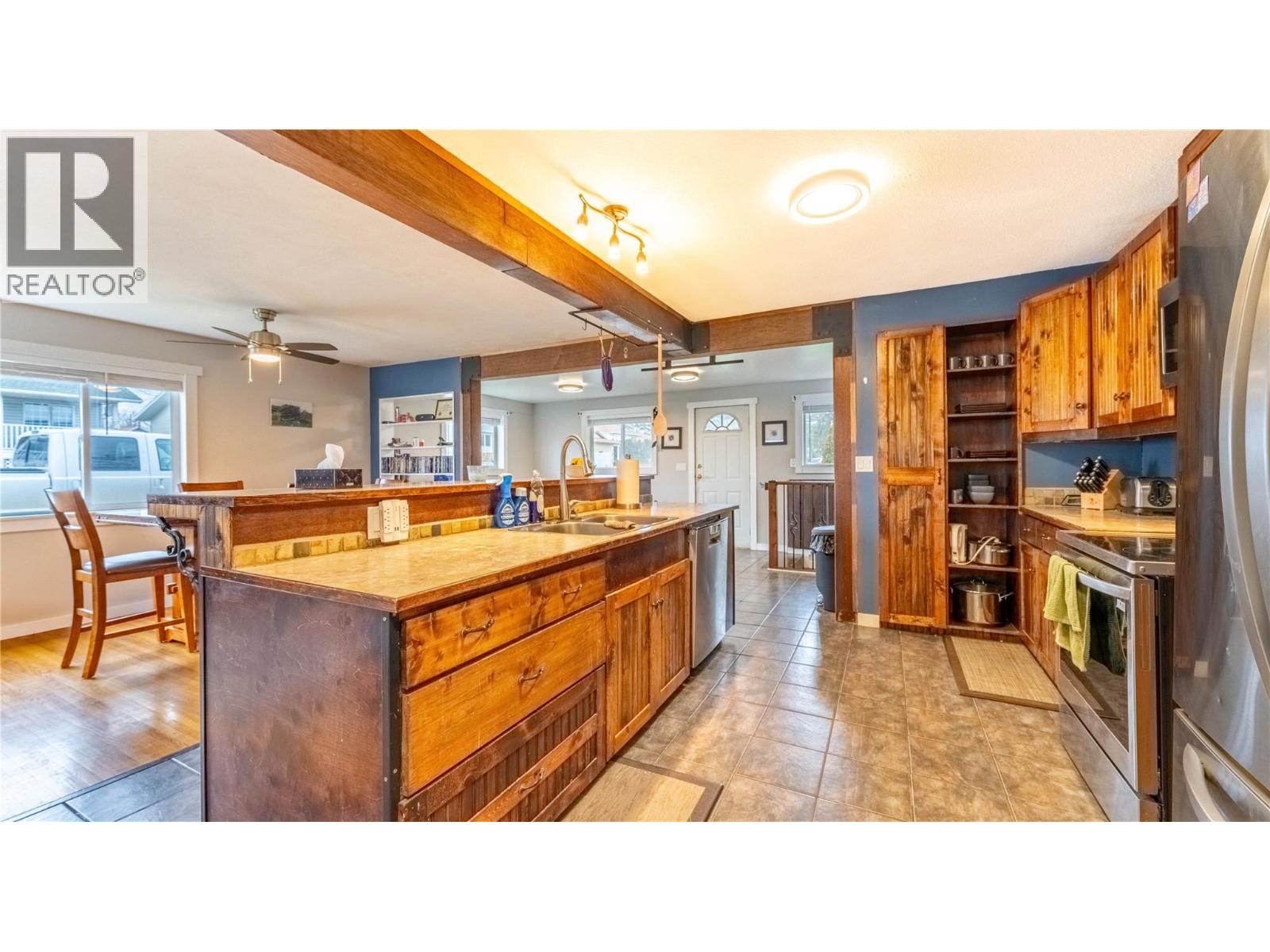 1407 Birch Street, Creston, British Columbia  V0B 1G3 - Photo 14 - 10375927