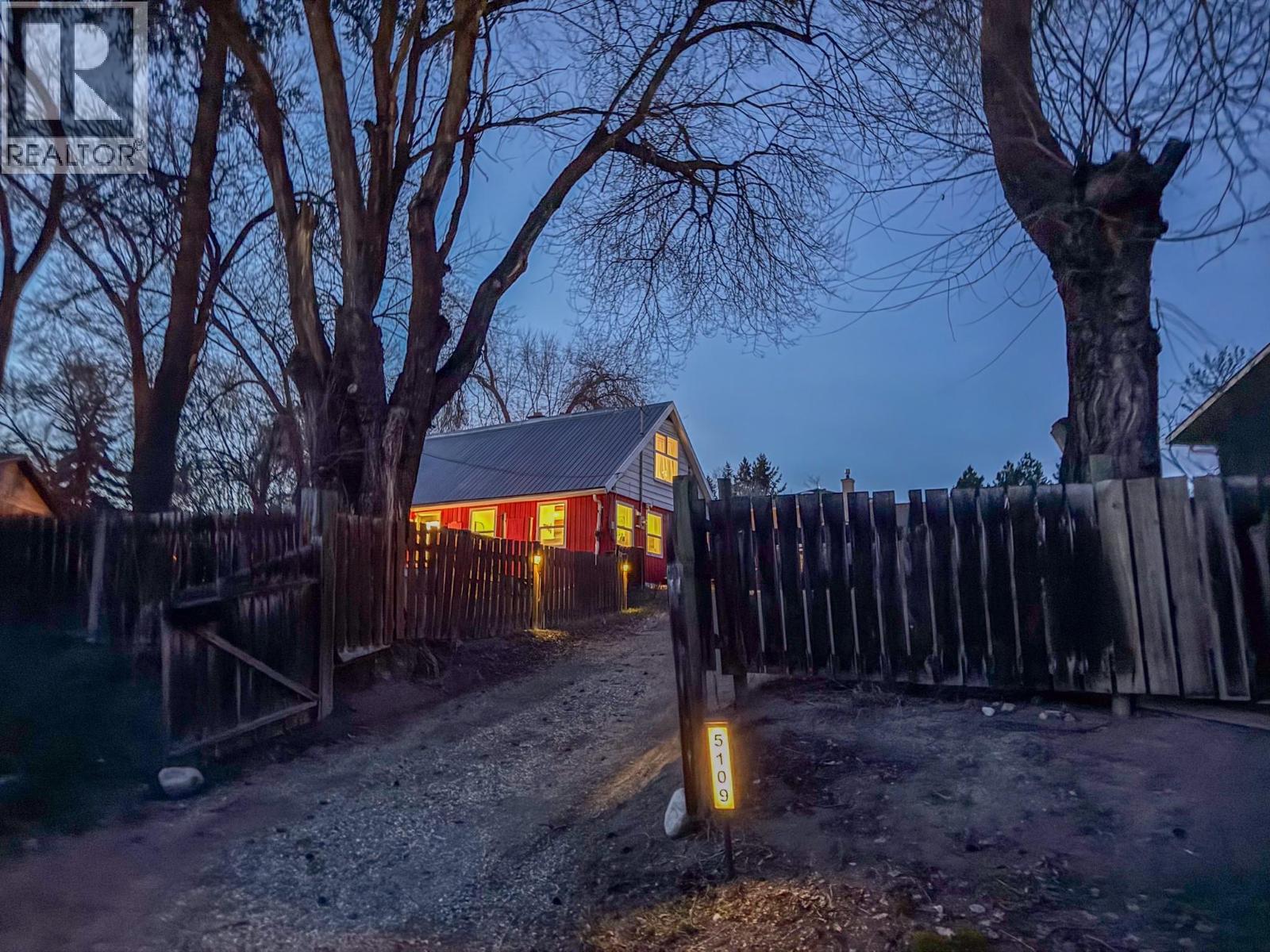 5109 27 Avenue, Vernon, British Columbia  V1T 6L2 - Photo 62 - 10375918