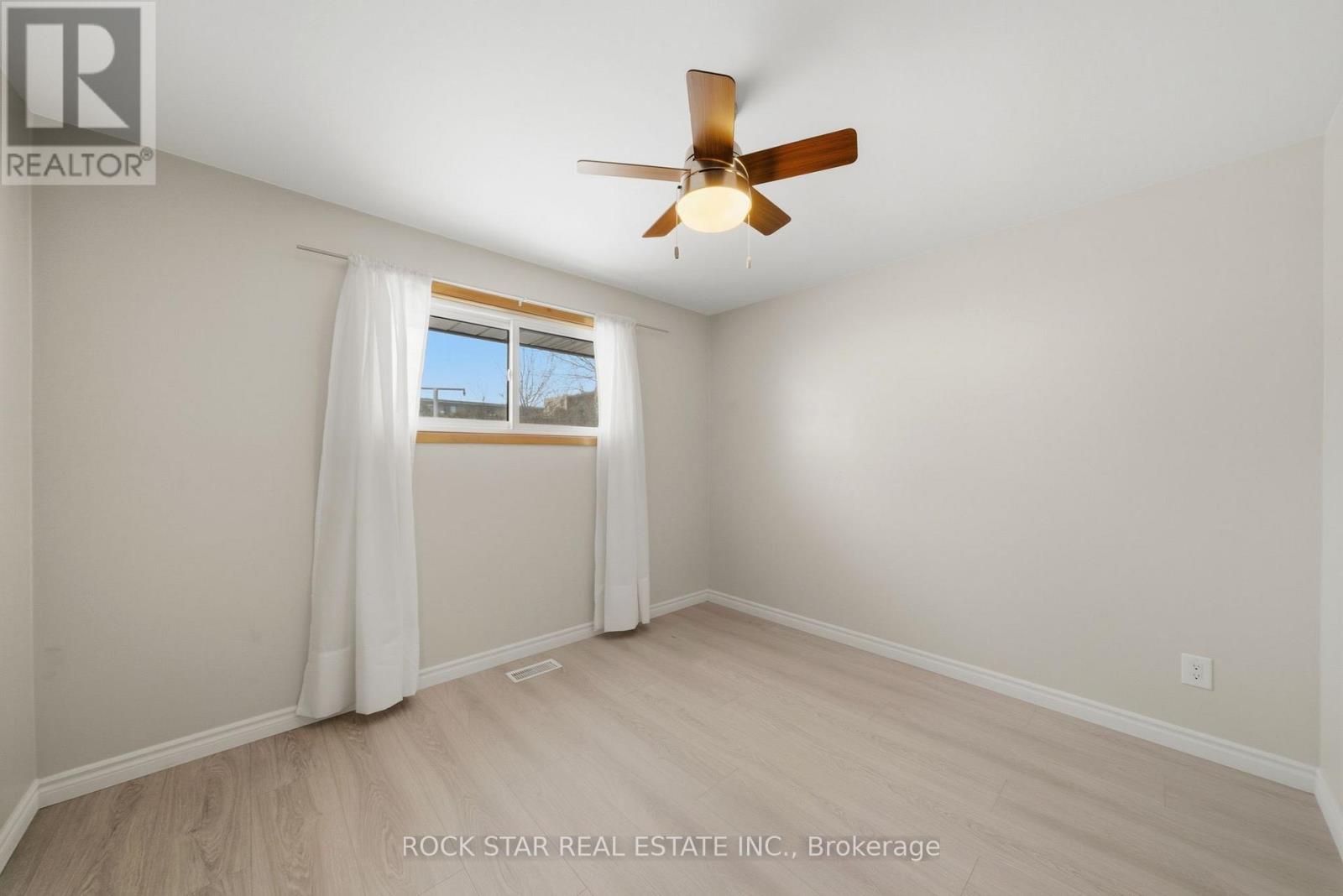 60 Champlain Avenue, Hamilton, Ontario  L8G 2H7 - Photo 17 - X12788052