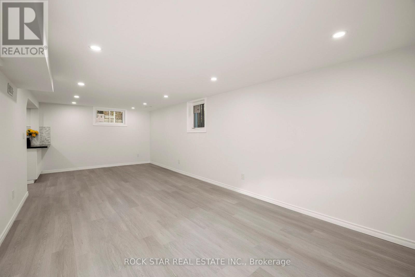 60 Champlain Avenue, Hamilton, Ontario  L8G 2H7 - Photo 25 - X12788052