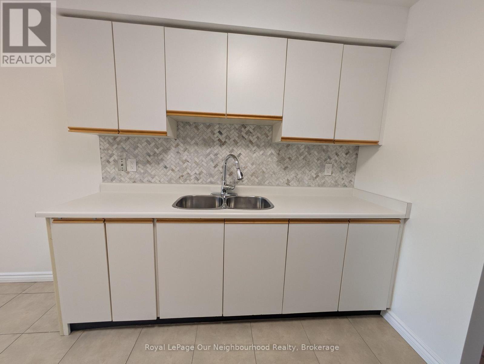 A - 31 Bingham Street, Richmond Hill, Ontario  L4C 8Y7 - Photo 11 - N12788246