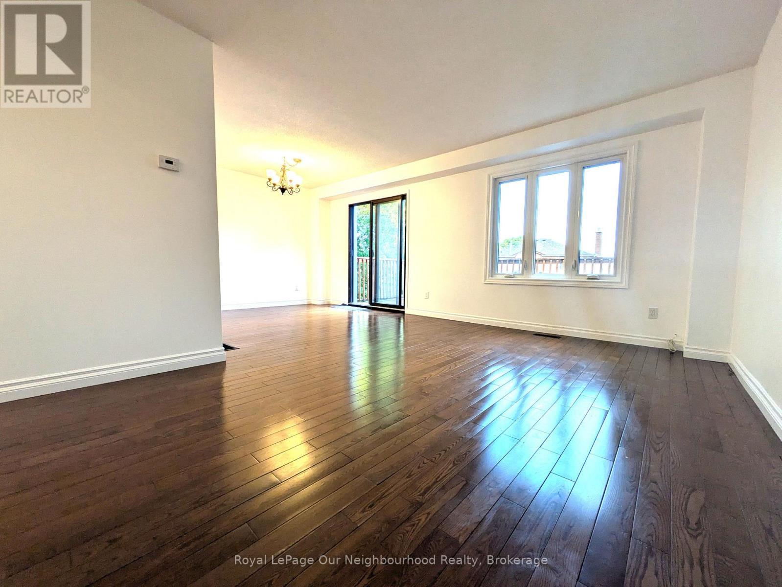 A - 31 Bingham Street, Richmond Hill, Ontario  L4C 8Y7 - Photo 6 - N12788246