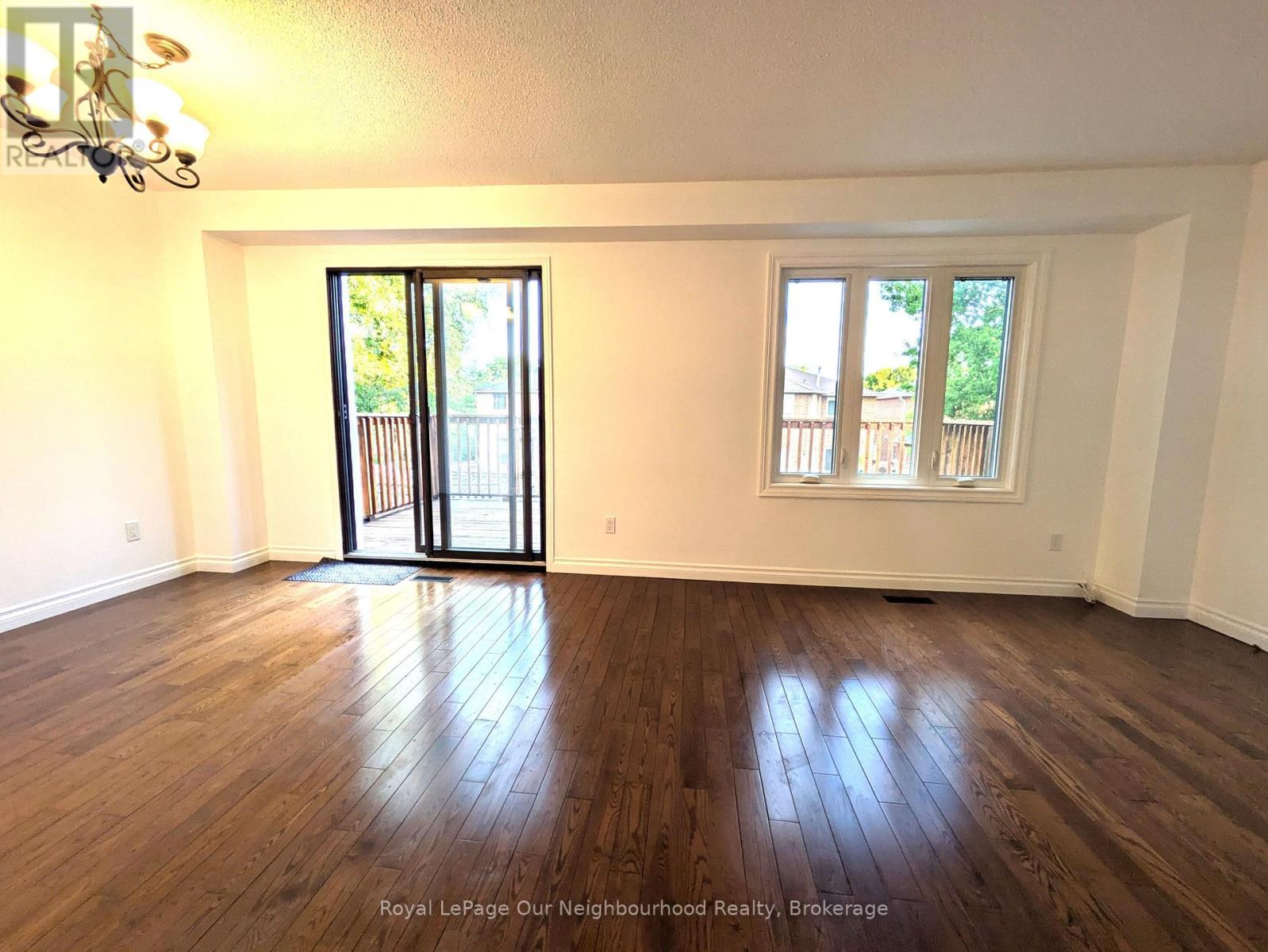 A - 31 Bingham Street, Richmond Hill, Ontario  L4C 8Y7 - Photo 8 - N12788246