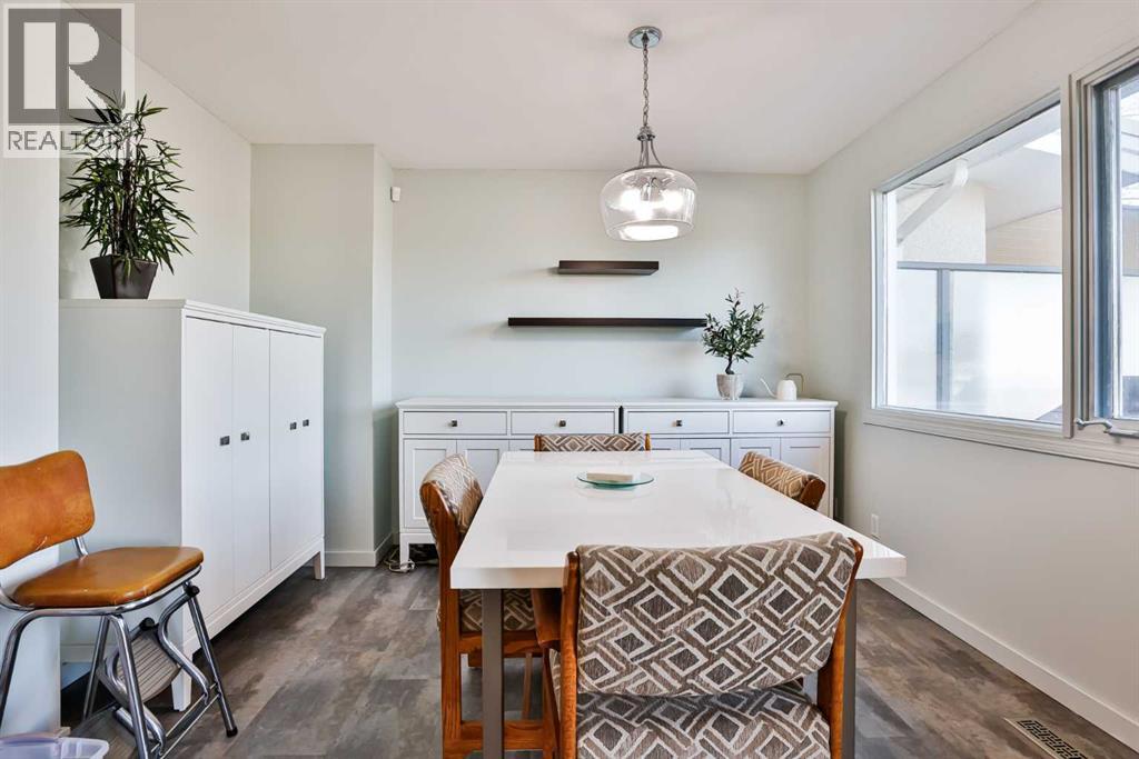 25 Selkirk Road W, Lethbridge, Alberta  T1K 4N4 - Photo 7 - A2265987