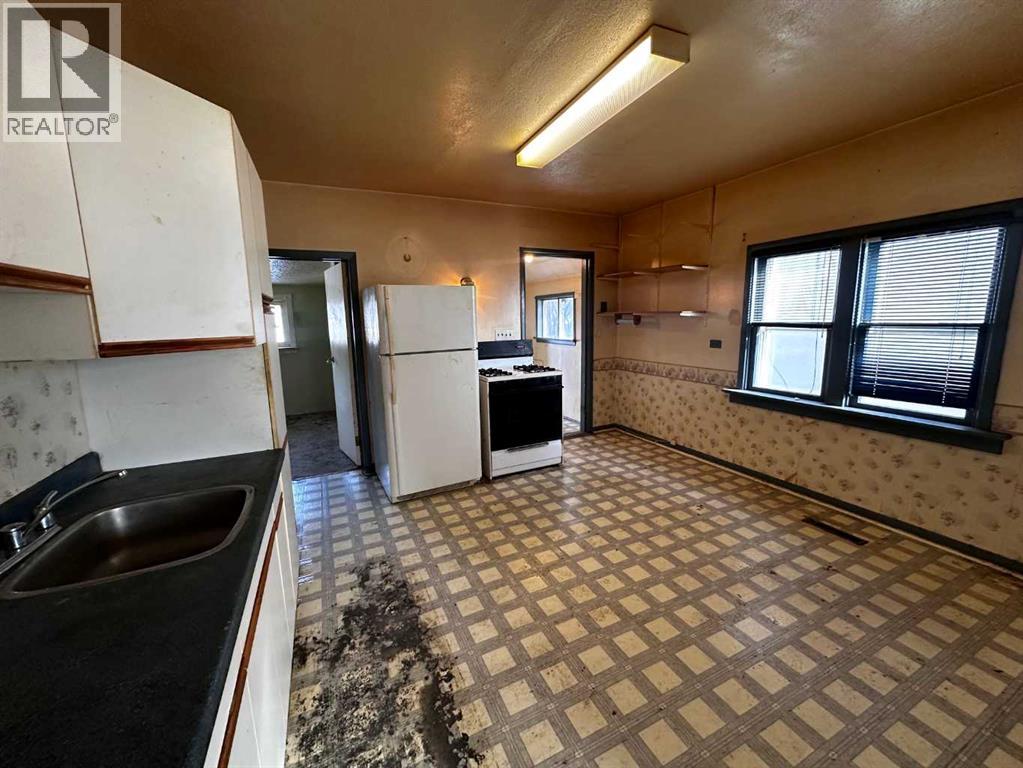 4630 51 Street, Olds, Alberta  T4H 1E6 - Photo 5 - A2286166