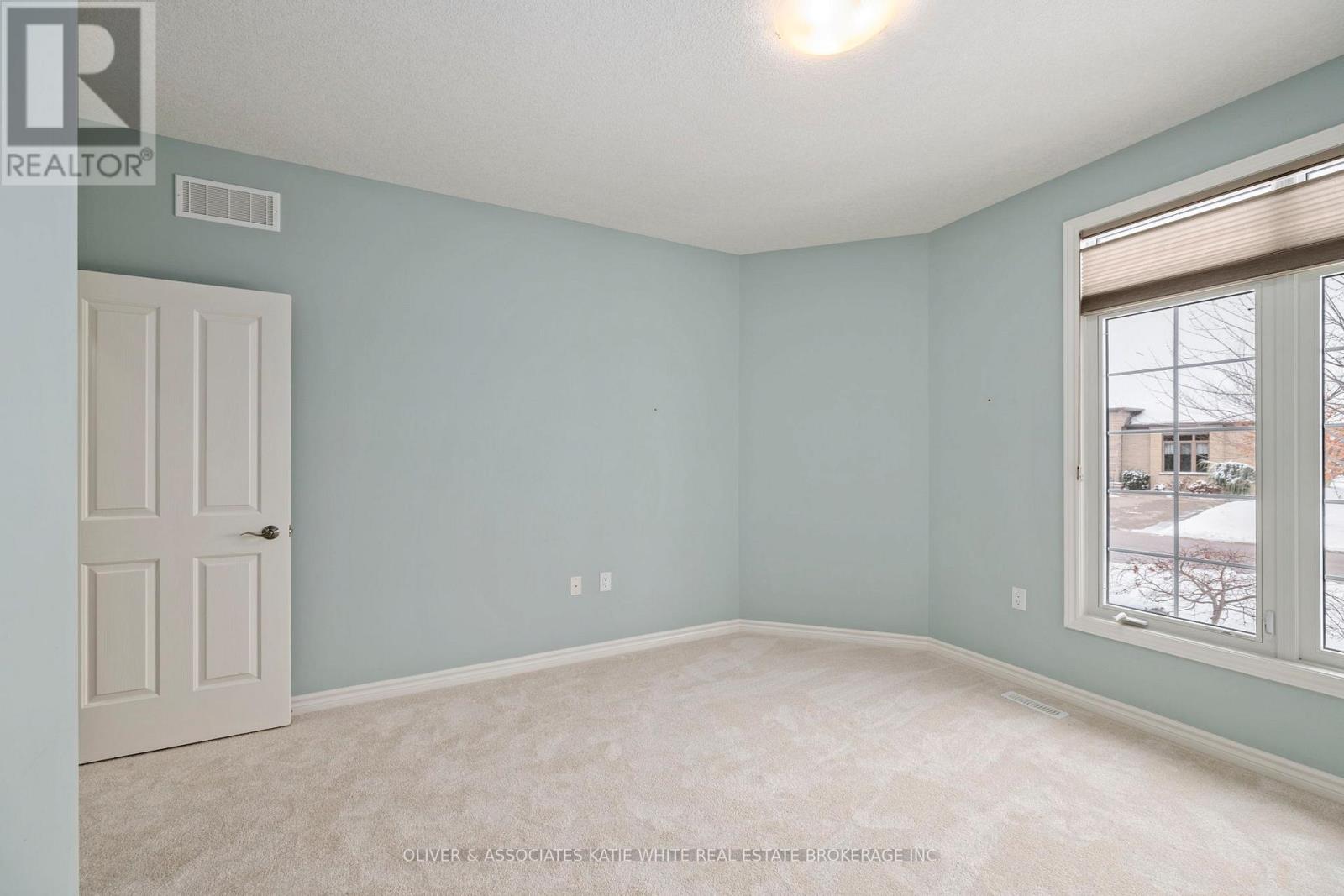 2205 Jack Nash Drive, London South, Ontario  N6K 5R3 - Photo 16 - X12788190