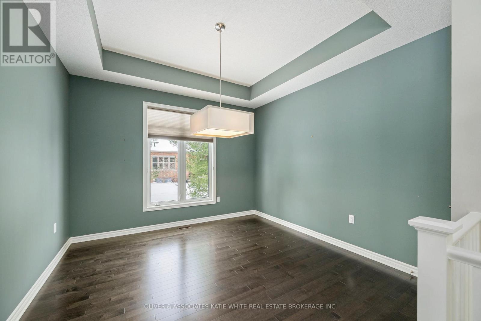 2205 Jack Nash Drive, London South, Ontario  N6K 5R3 - Photo 5 - X12788190