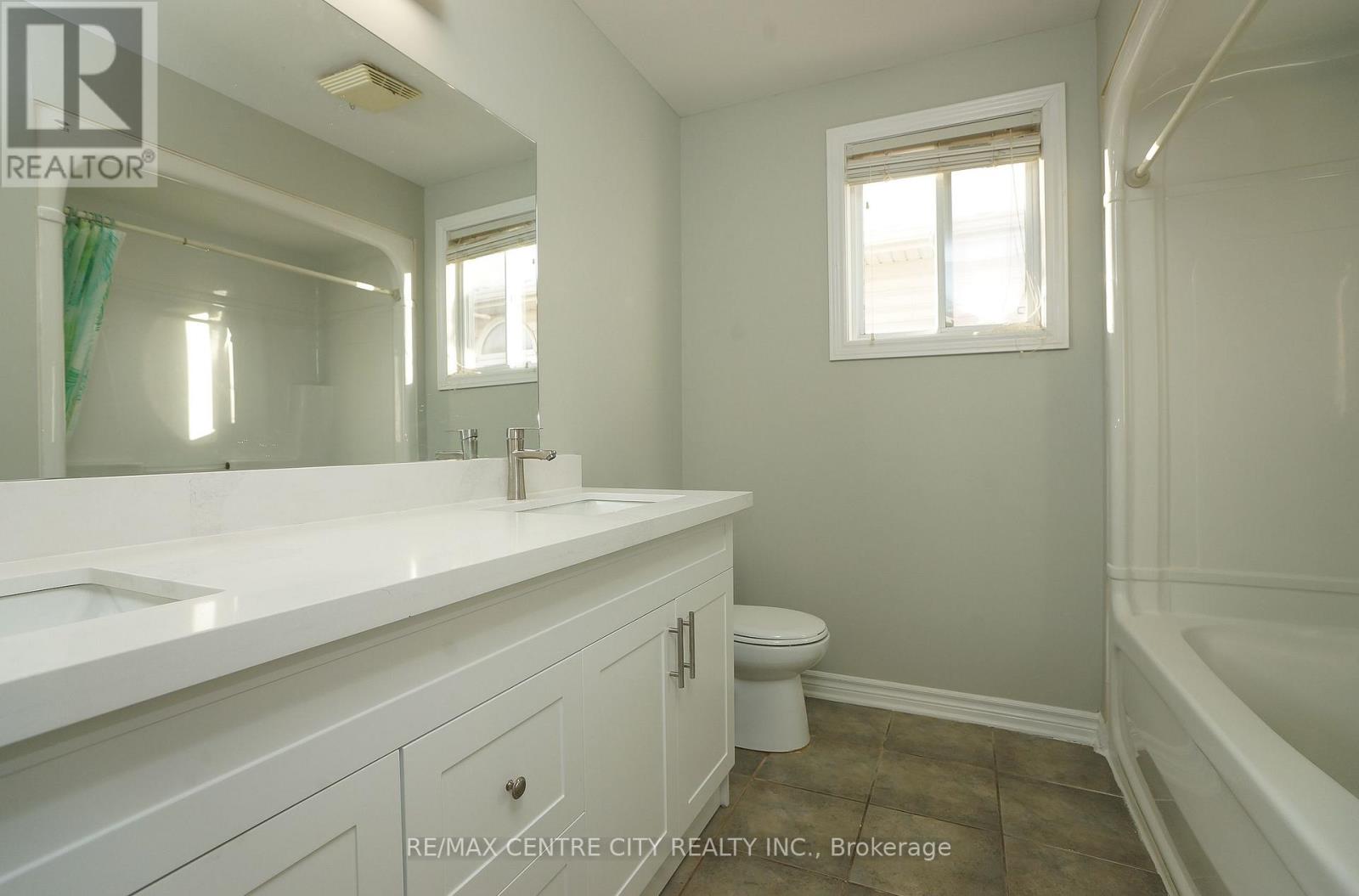 946 Whetherfield Street W, London North, Ontario  N6H 5V7 - Photo 22 - X12788236