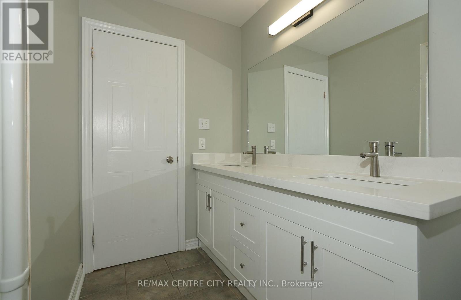 946 Whetherfield Street W, London North, Ontario  N6H 5V7 - Photo 23 - X12788236