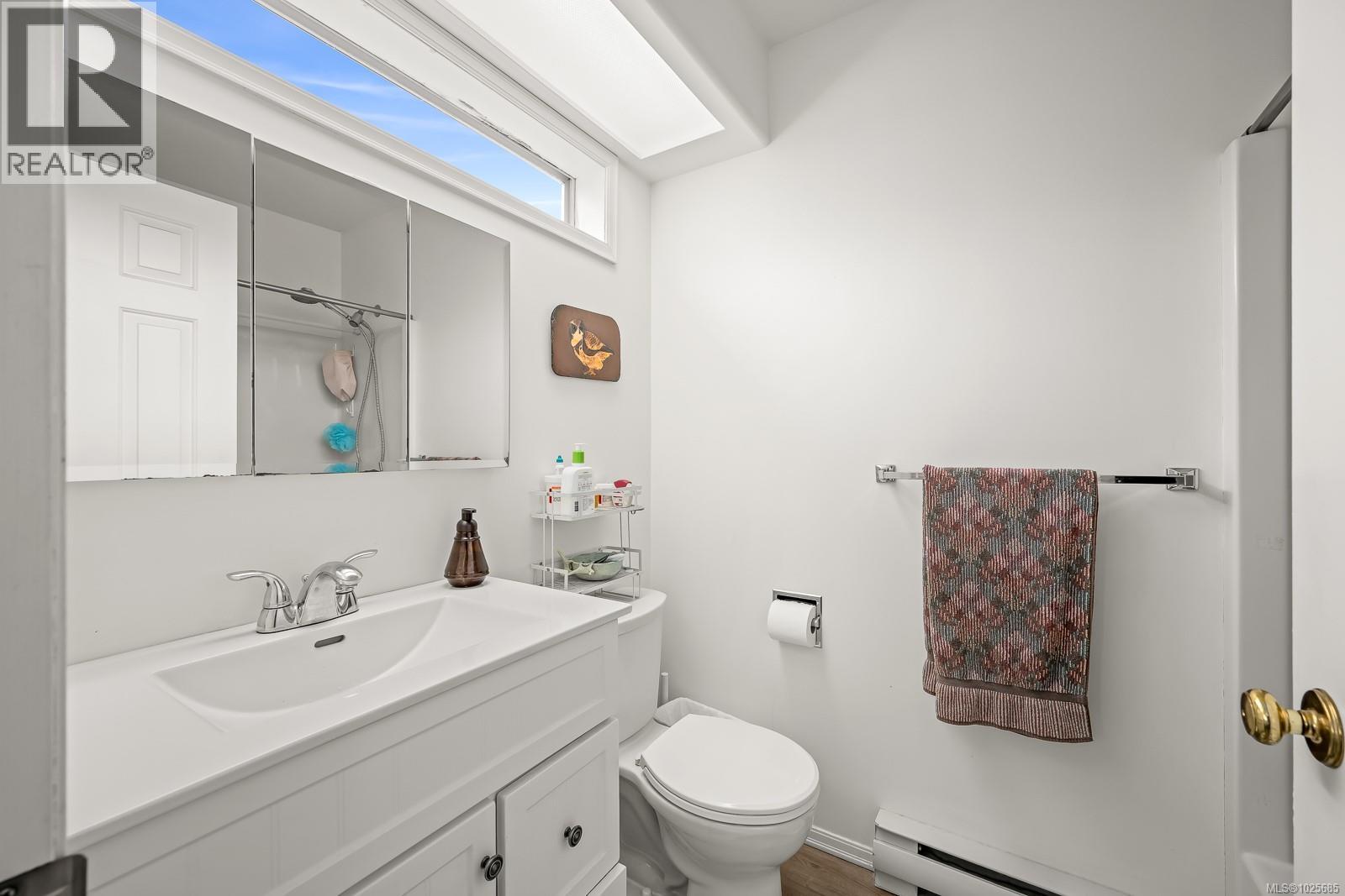 1594 Arbutus Ave, Comox, British Columbia  V9M 2T6 - Photo 8 - 1025685