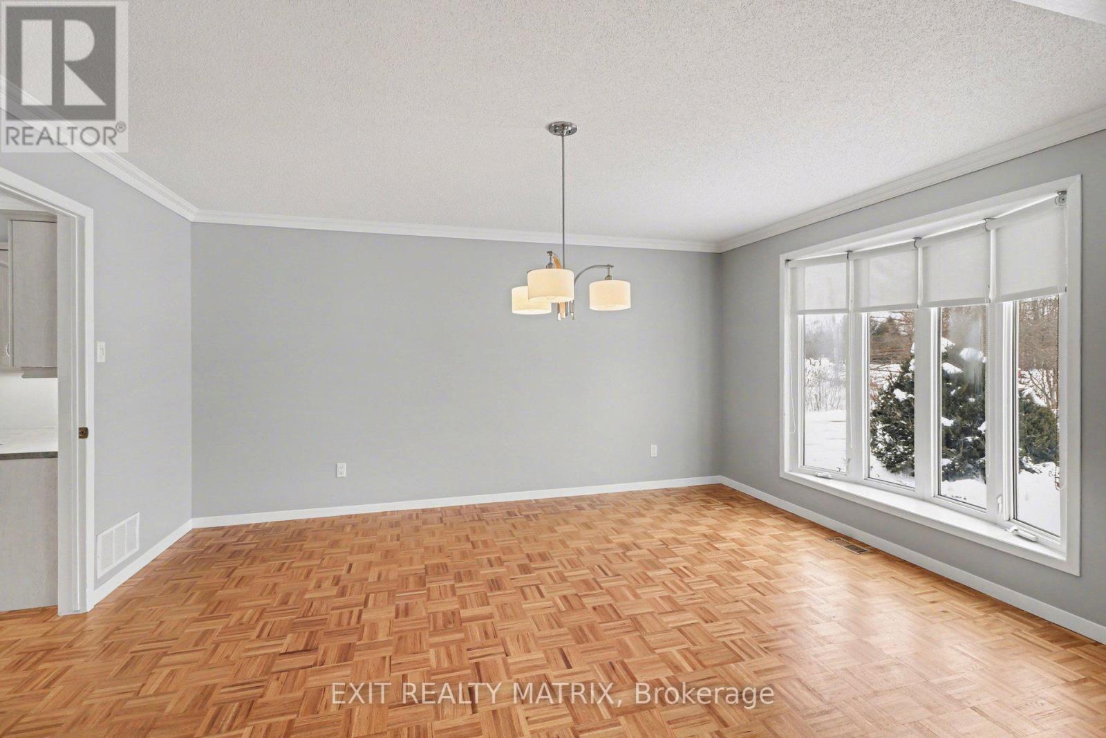 8329 Rodney Farm Drive, Ottawa, Ontario  K0A 2P0 - Photo 11 - X12788200