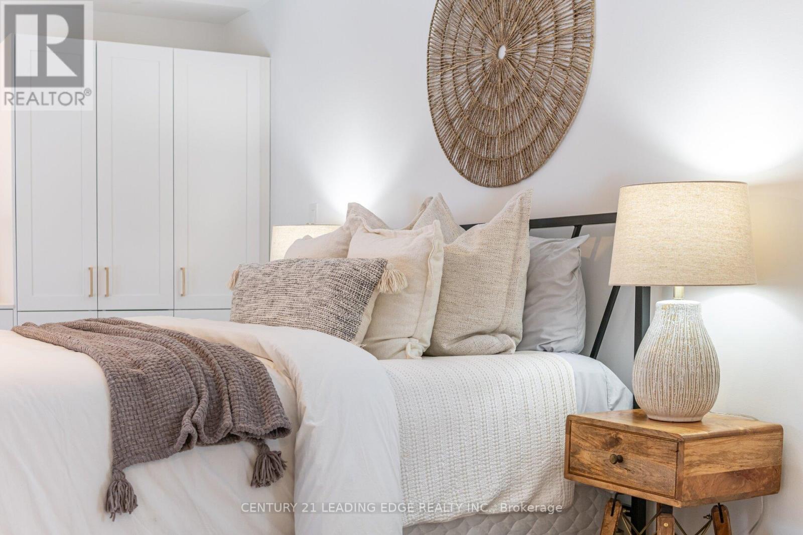 979 Kingsway Drive, Burlington, Ontario  L7T 3J1 - Photo 34 - W12787922