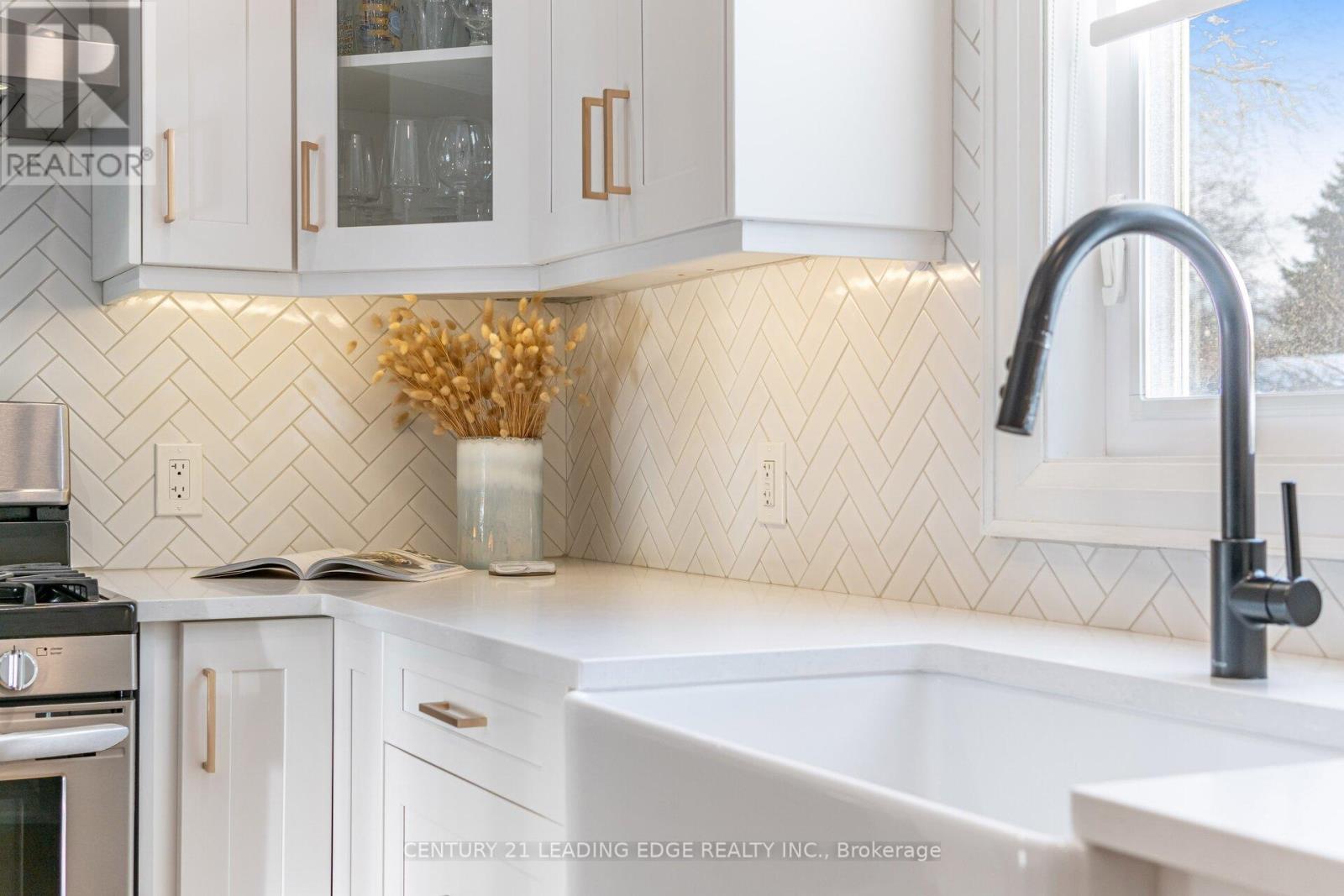 979 Kingsway Drive, Burlington, Ontario  L7T 3J1 - Photo 19 - W12787922