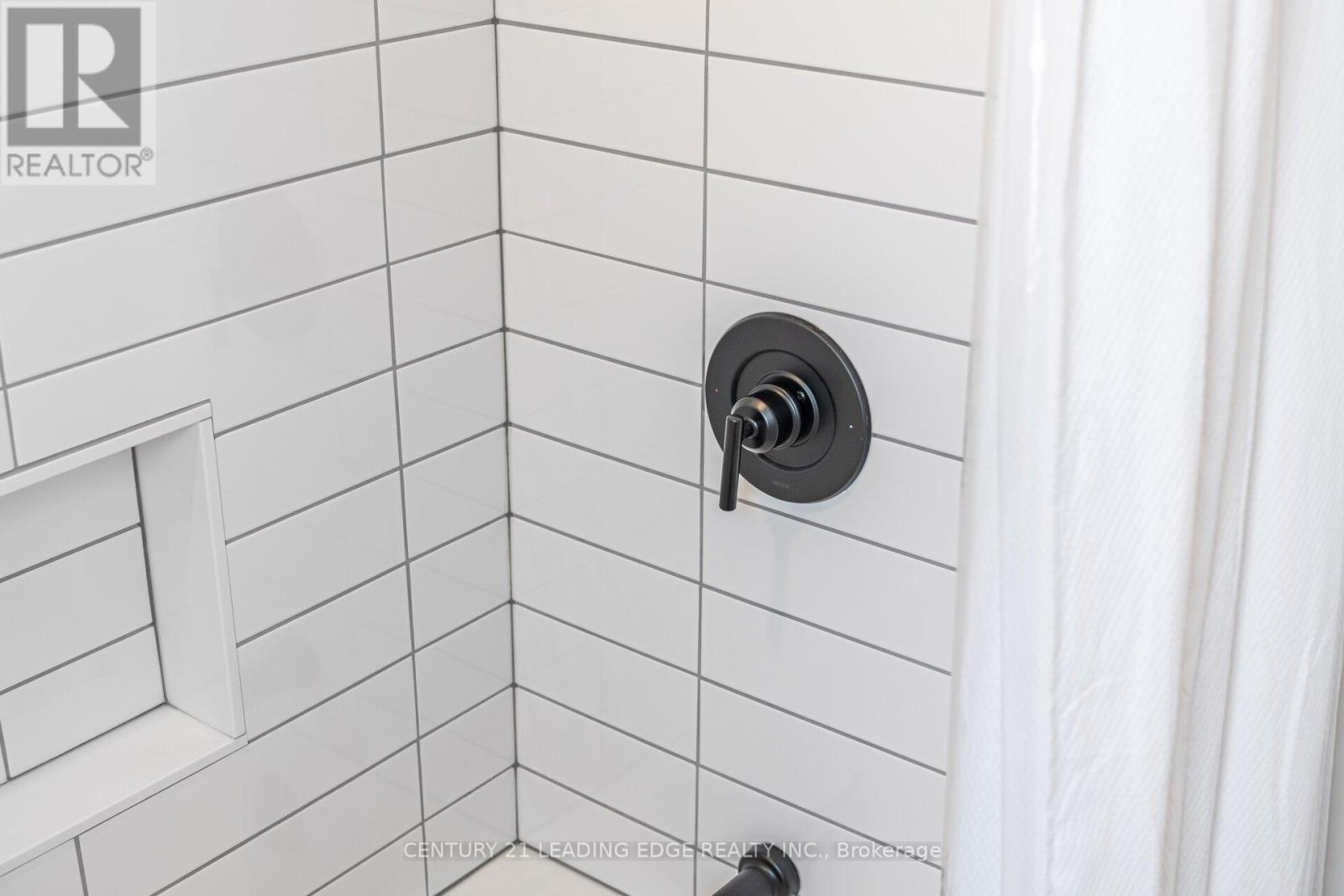 979 Kingsway Drive, Burlington, Ontario  L7T 3J1 - Photo 30 - W12787922