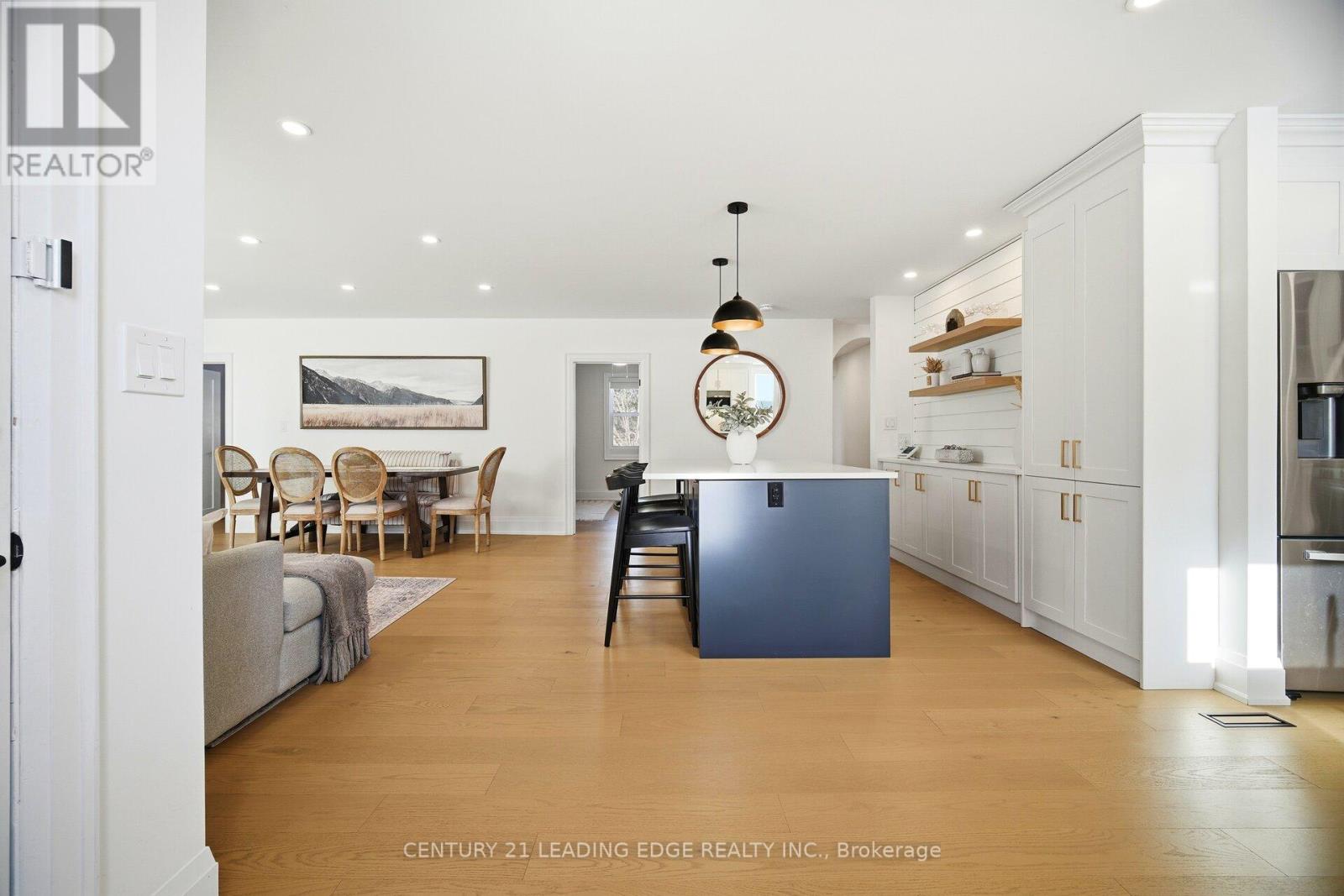 979 Kingsway Drive, Burlington, Ontario  L7T 3J1 - Photo 7 - W12787922