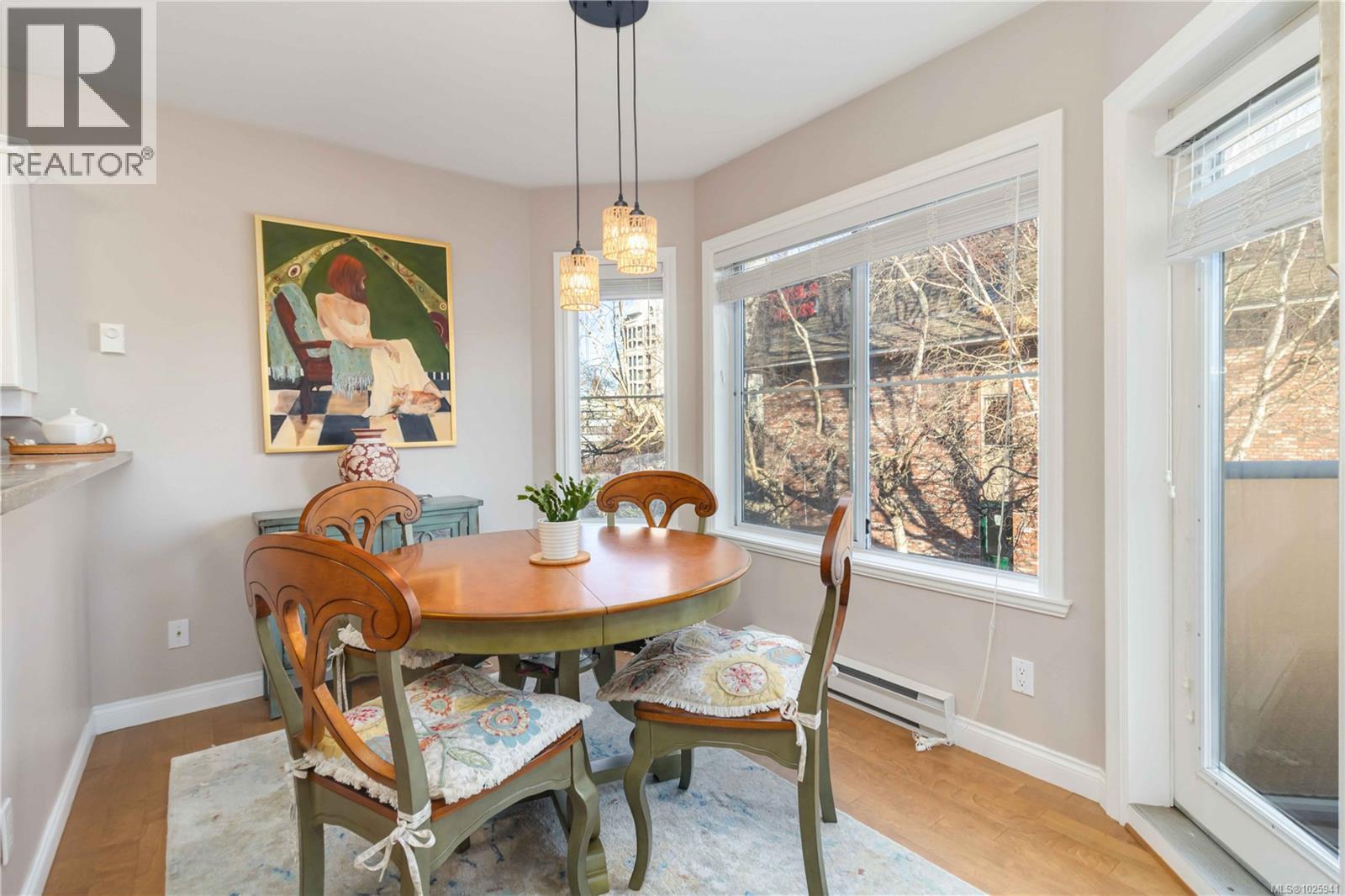 305 405 Quebec St, Victoria, British Columbia  V8V 4Z2 - Photo 10 - 1025941