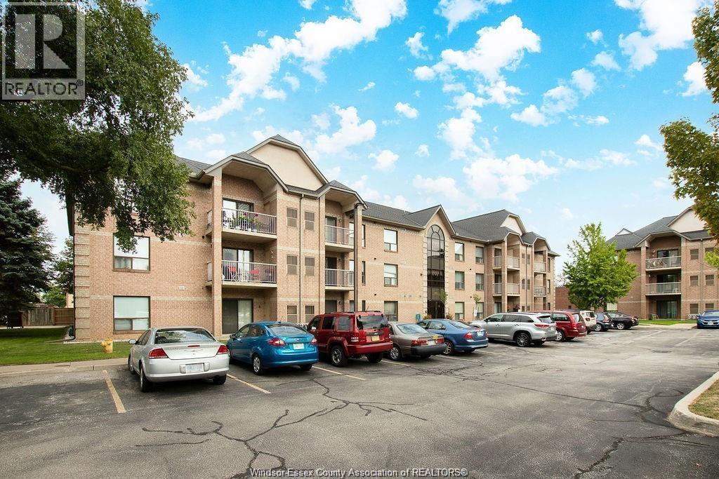 401 Grand Marais Unit# 206, Windsor, Ontario  N9E 4S2 - Photo 2 - 26003243