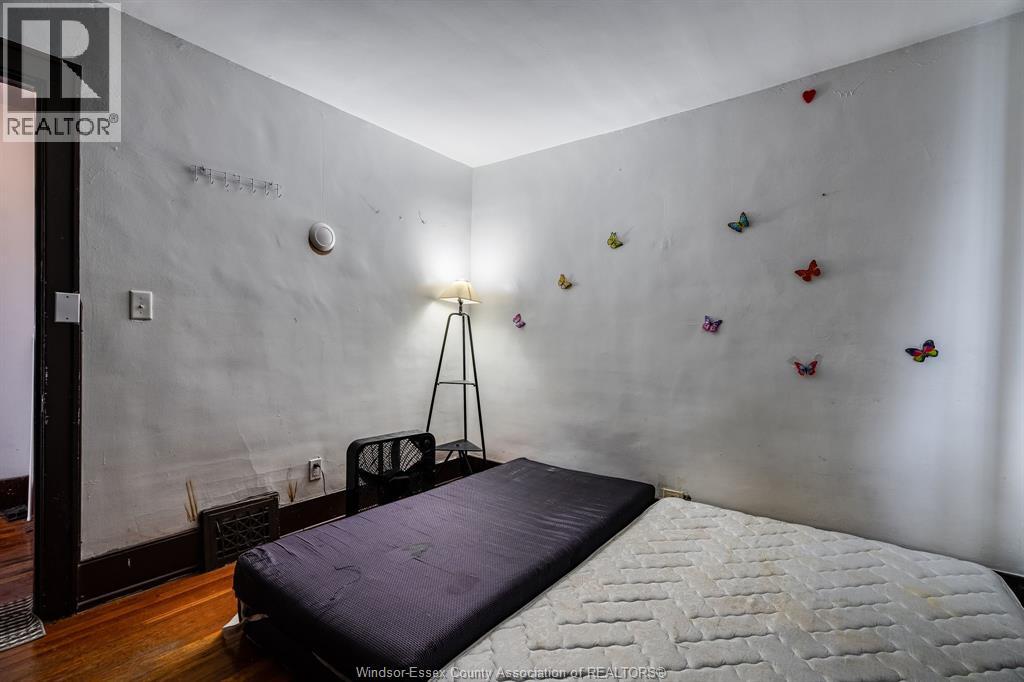 360 Rankin, Windsor, Ontario  N9B 2R7 - Photo 17 - 26003242