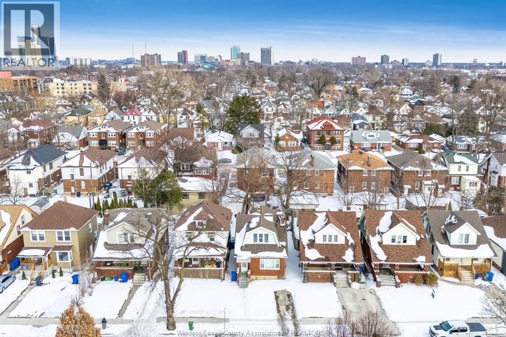 360 Rankin, Windsor, Ontario  N9B 2R7 - Photo 28 - 26003242