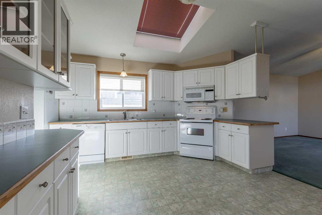 27, 1712 23 Street, Coaldale, Alberta  T1M 1K5 - Photo 12 - A2285508