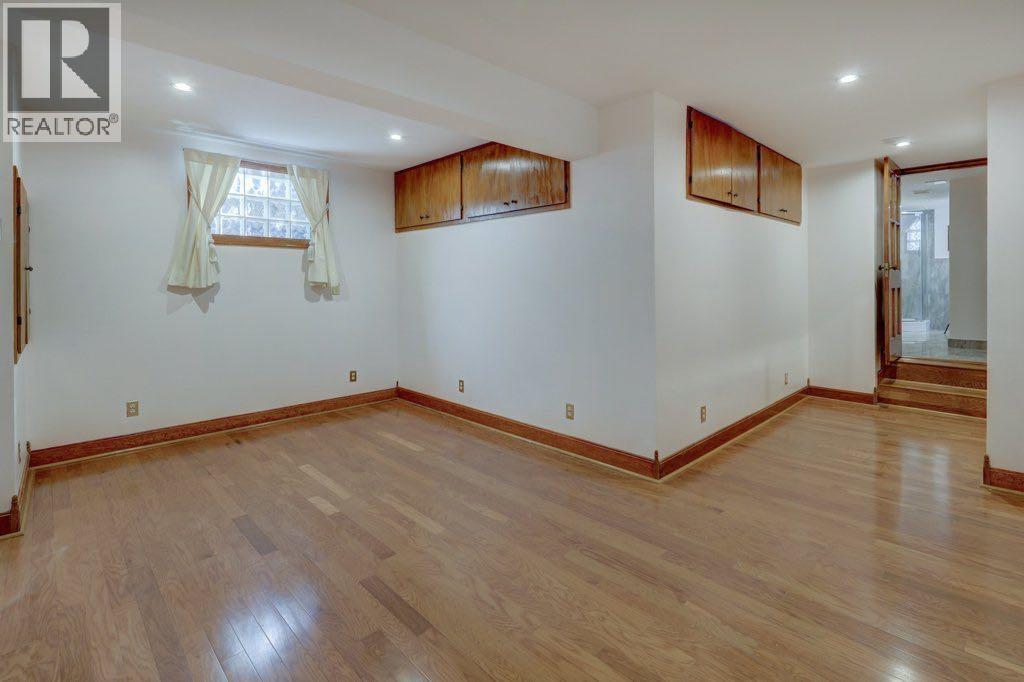 226 8a Street Ne, Calgary, Alberta  T2E 4J1 - Photo 23 - A2253233